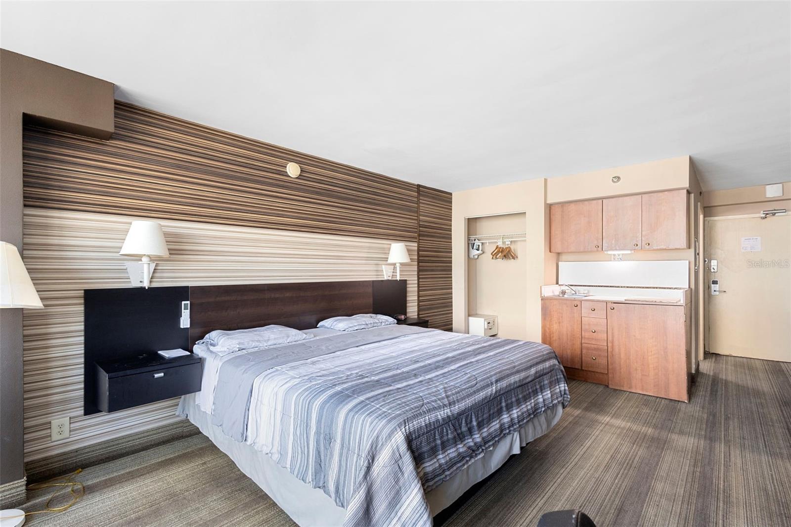 OCEANSIDE INN CONDO - Residential