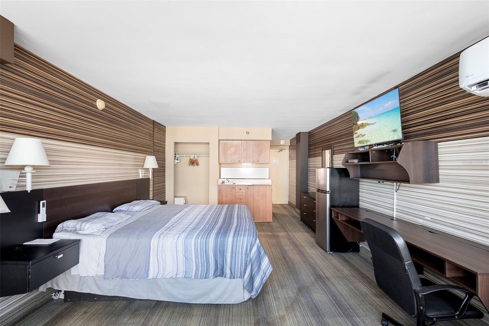 OCEANSIDE INN CONDO - Residential