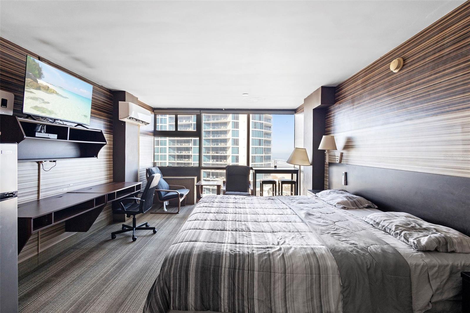 OCEANSIDE INN CONDO - Residential