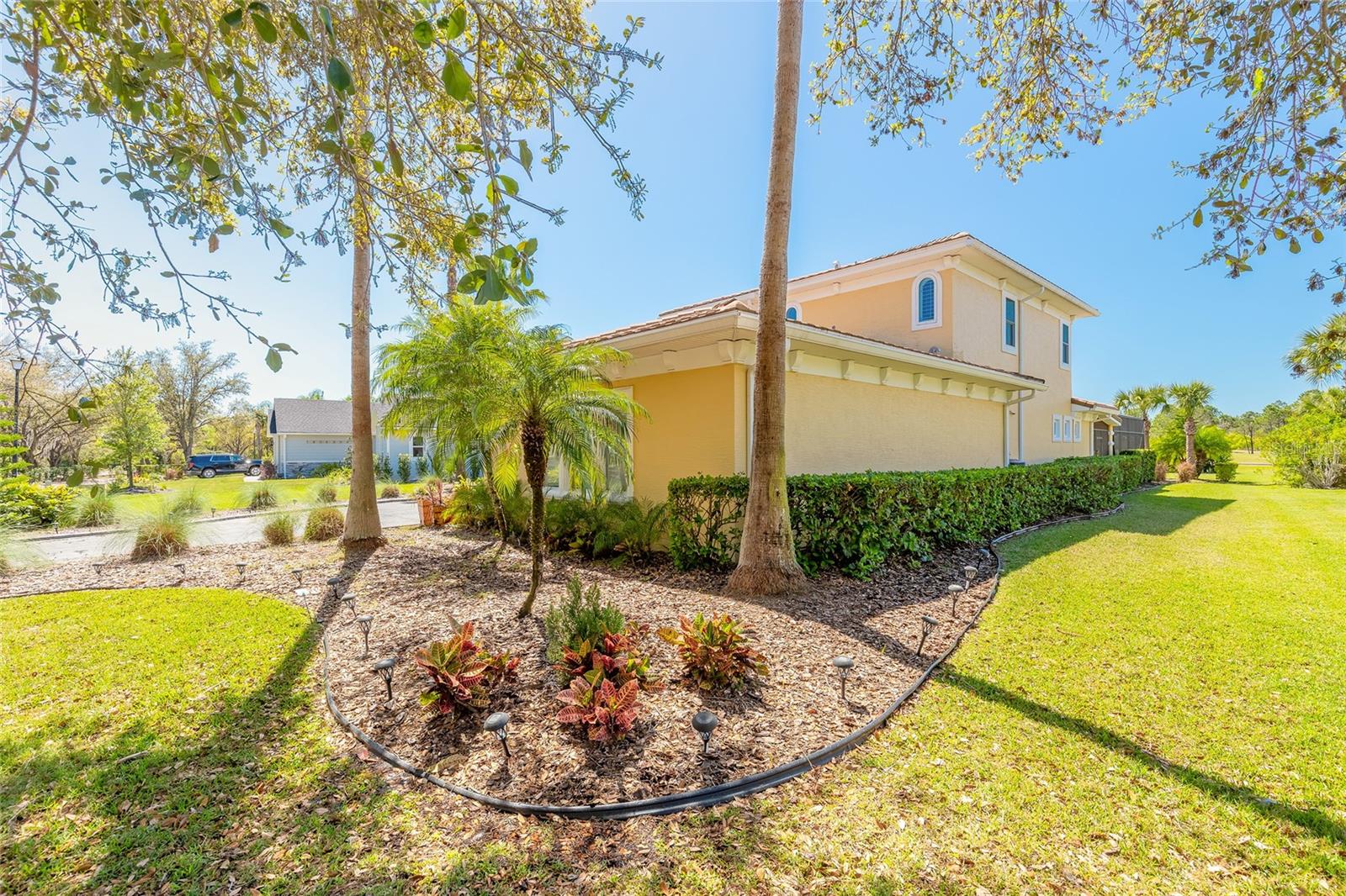 20 PROMENADE AT LIONSPAW