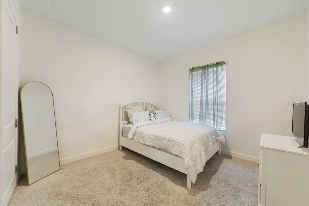 WAVERLY WALK - Residential