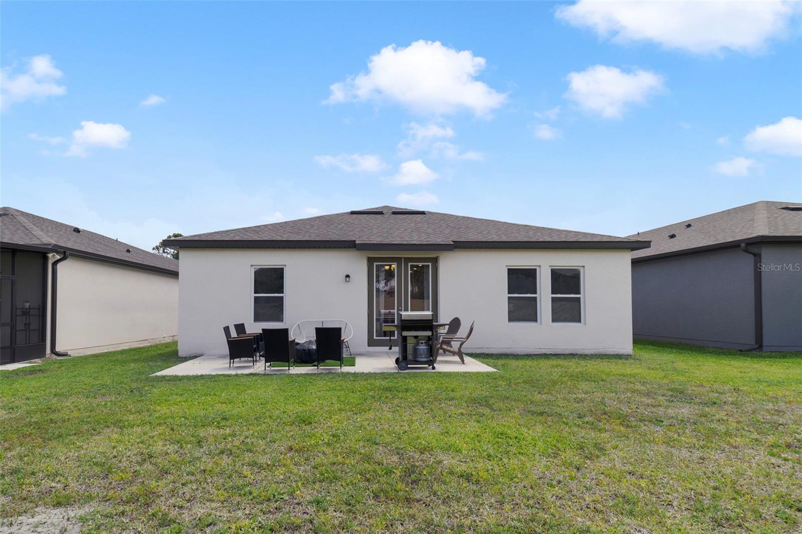 WAVERLY WALK - Residential