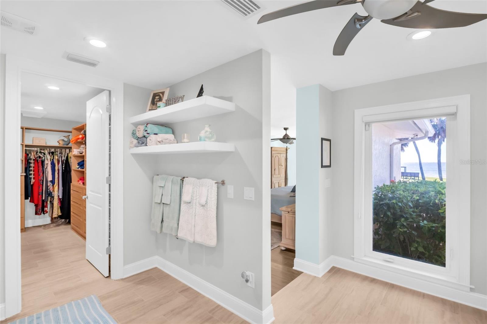 PINELLAS POINT ADD SEC A CANAL SEC - Residential