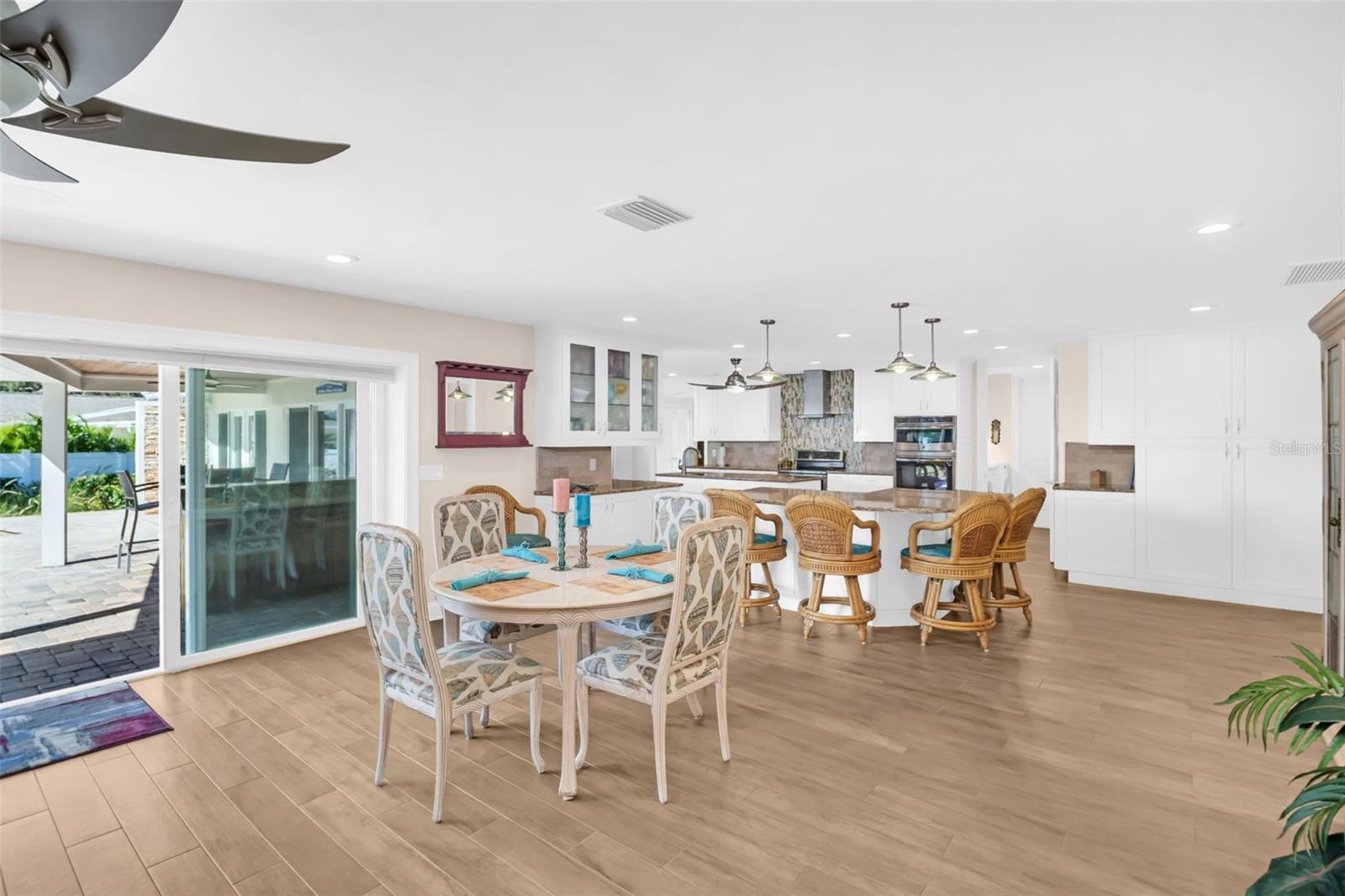 PINELLAS POINT ADD SEC A CANAL SEC - Residential