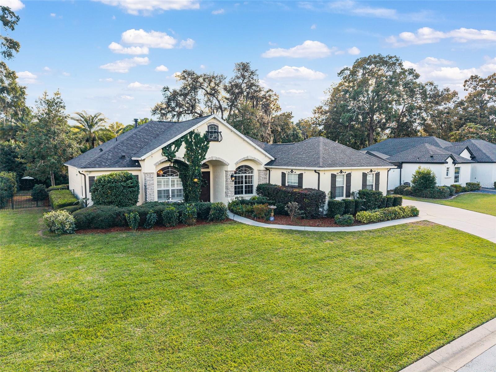 DEVONSHIRE - Residential