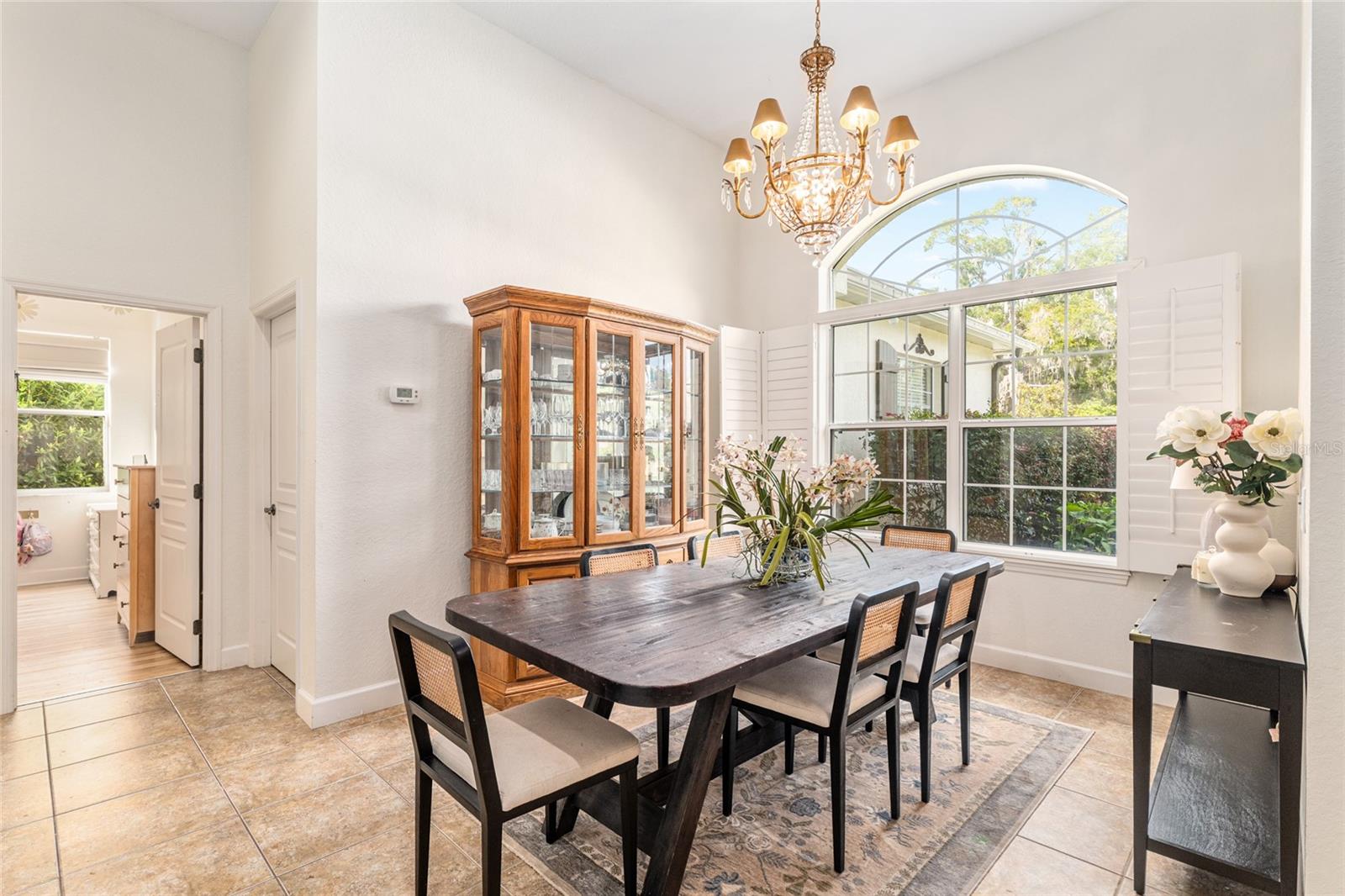 DEVONSHIRE - Residential