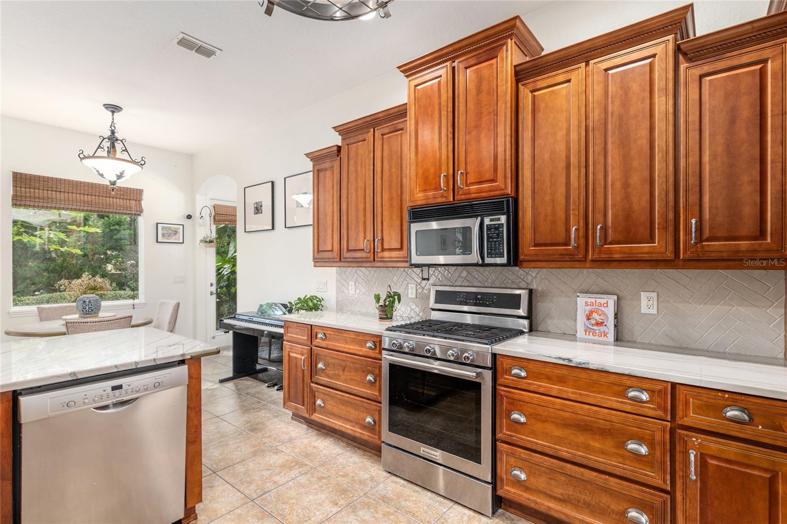 DEVONSHIRE - Residential