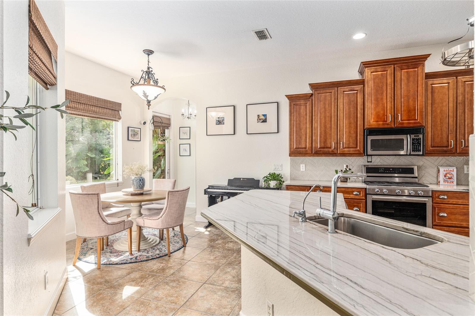 DEVONSHIRE - Residential