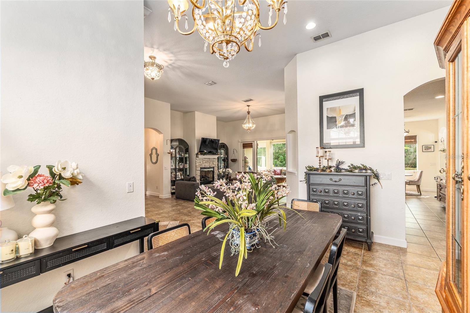 DEVONSHIRE - Residential