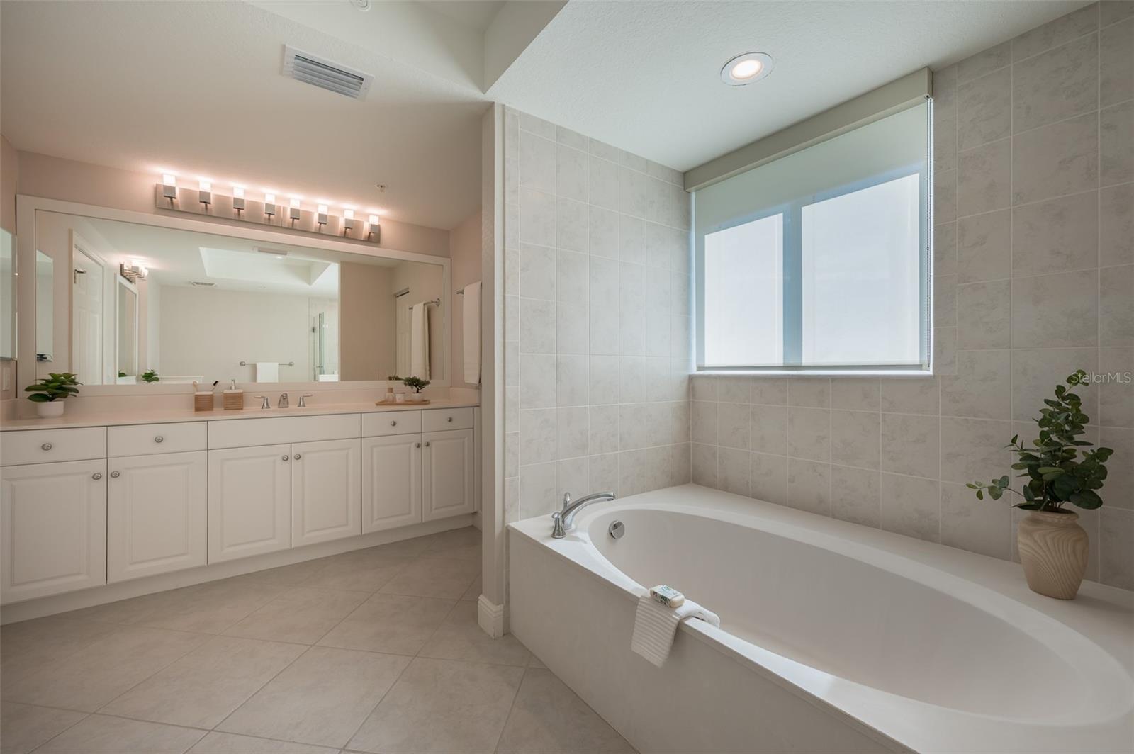 ALINARI - Residential