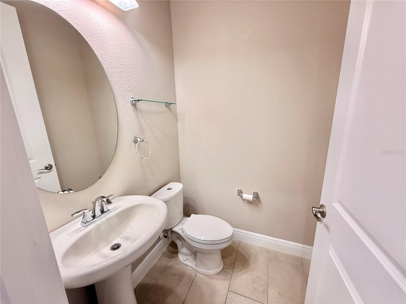 ENCLAVE AT WINDERMERE LANDING - Residential Lease