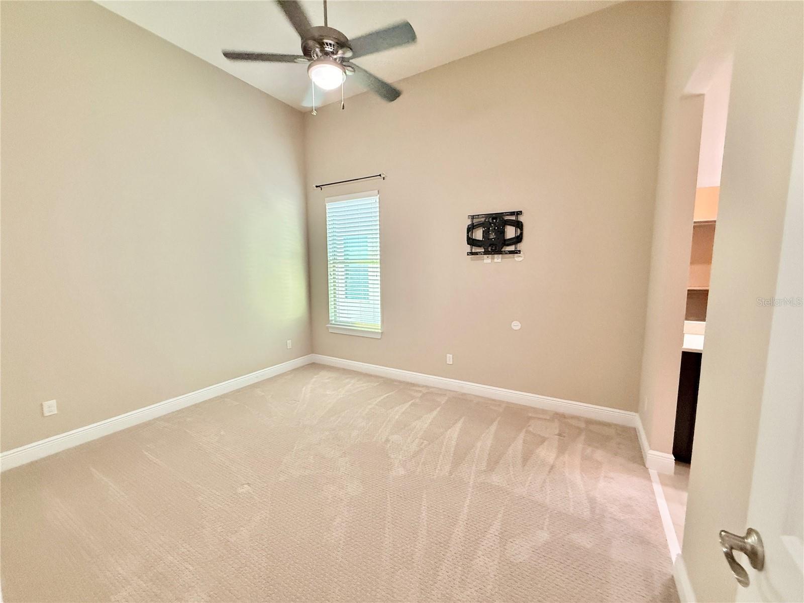 ENCLAVE AT WINDERMERE LANDING - Residential Lease