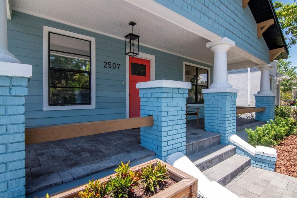 Photo of 2507 W Gray Street, Tampa, FL 33609 (MLS # TB8520491)