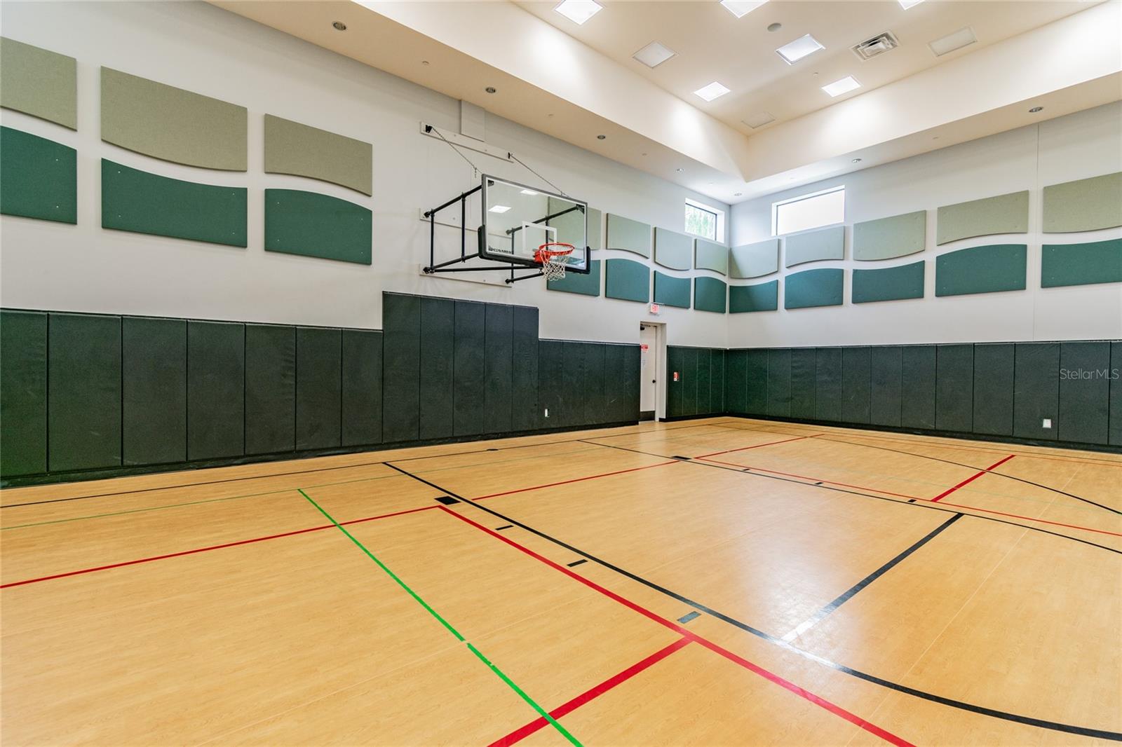 THE RIDGE AT WIREGRASS RANCH M23-PH 2 - Residential Lease