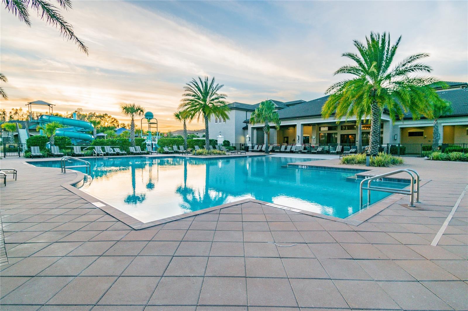 THE RIDGE AT WIREGRASS RANCH M23-PH 2 - Residential Lease