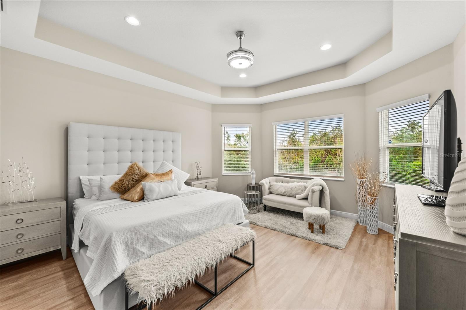 THE RIDGE AT WIREGRASS RANCH M23-PH 2 - Residential Lease