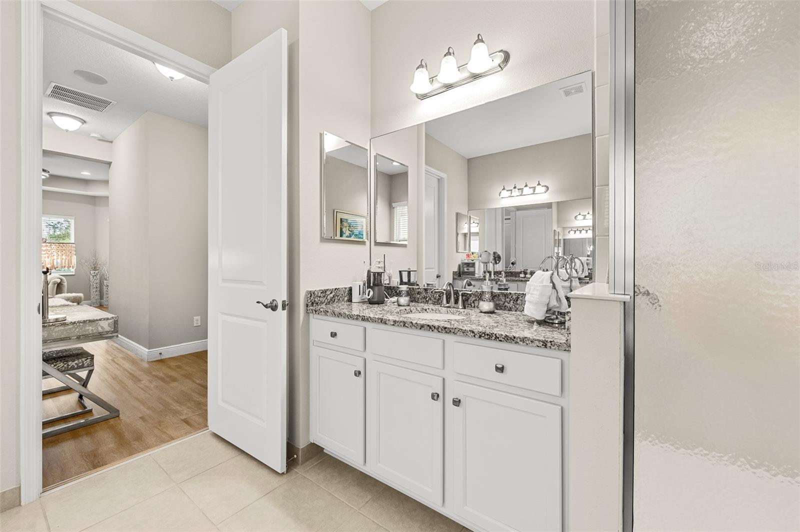 THE RIDGE AT WIREGRASS RANCH M23-PH 2 - Residential Lease