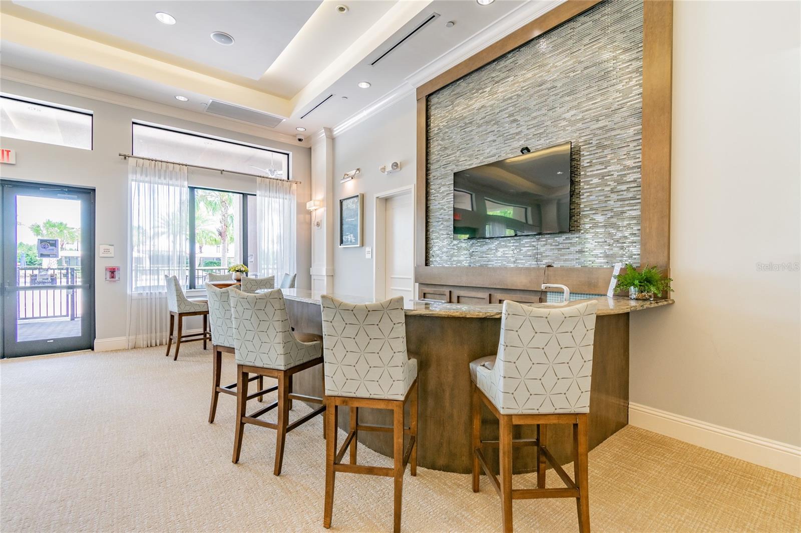 THE RIDGE AT WIREGRASS RANCH M23-PH 2 - Residential Lease