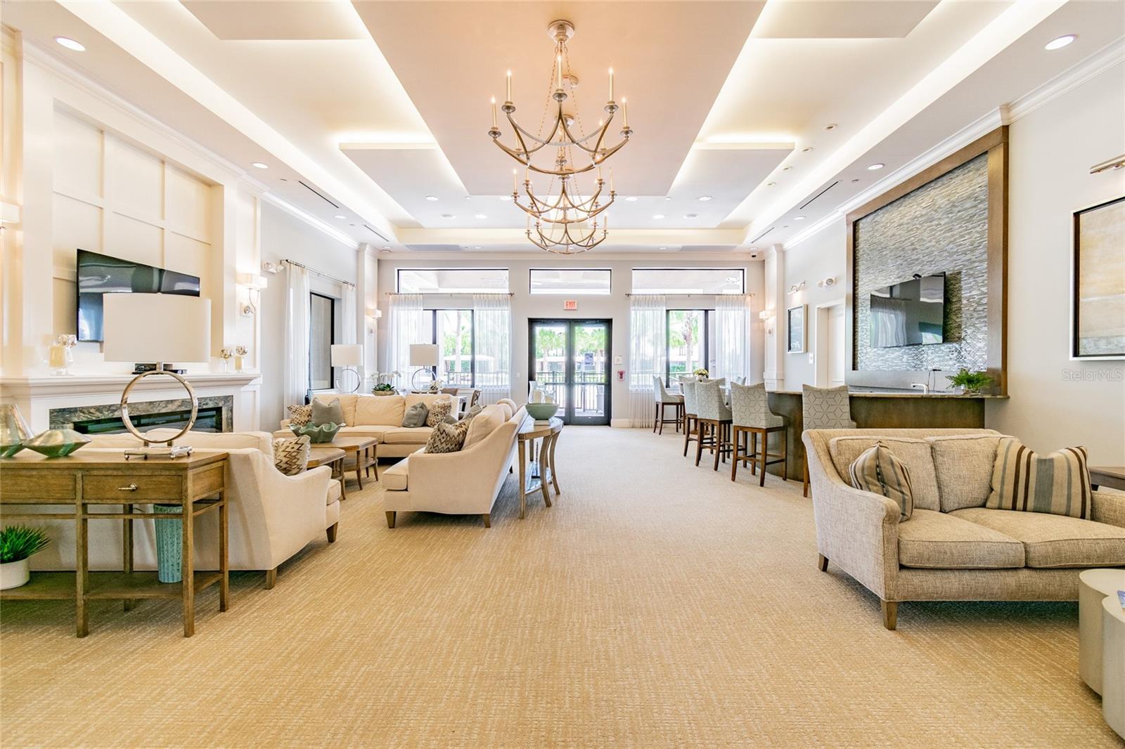 THE RIDGE AT WIREGRASS RANCH M23-PH 2 - Residential Lease