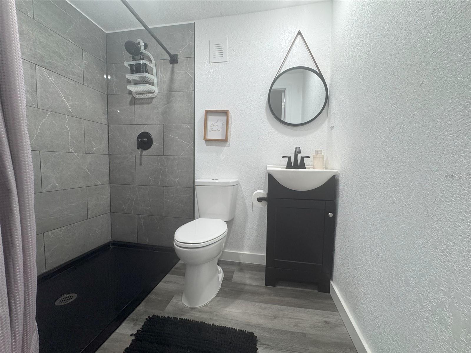 SUNSHINE ACRES - Residential