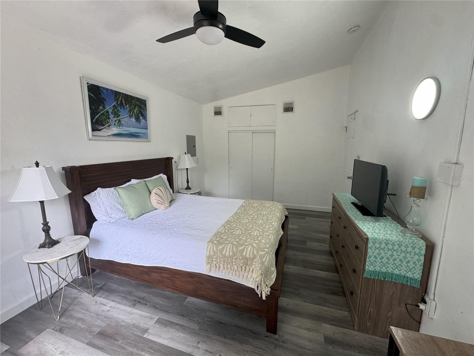 SUNSHINE ACRES - Residential