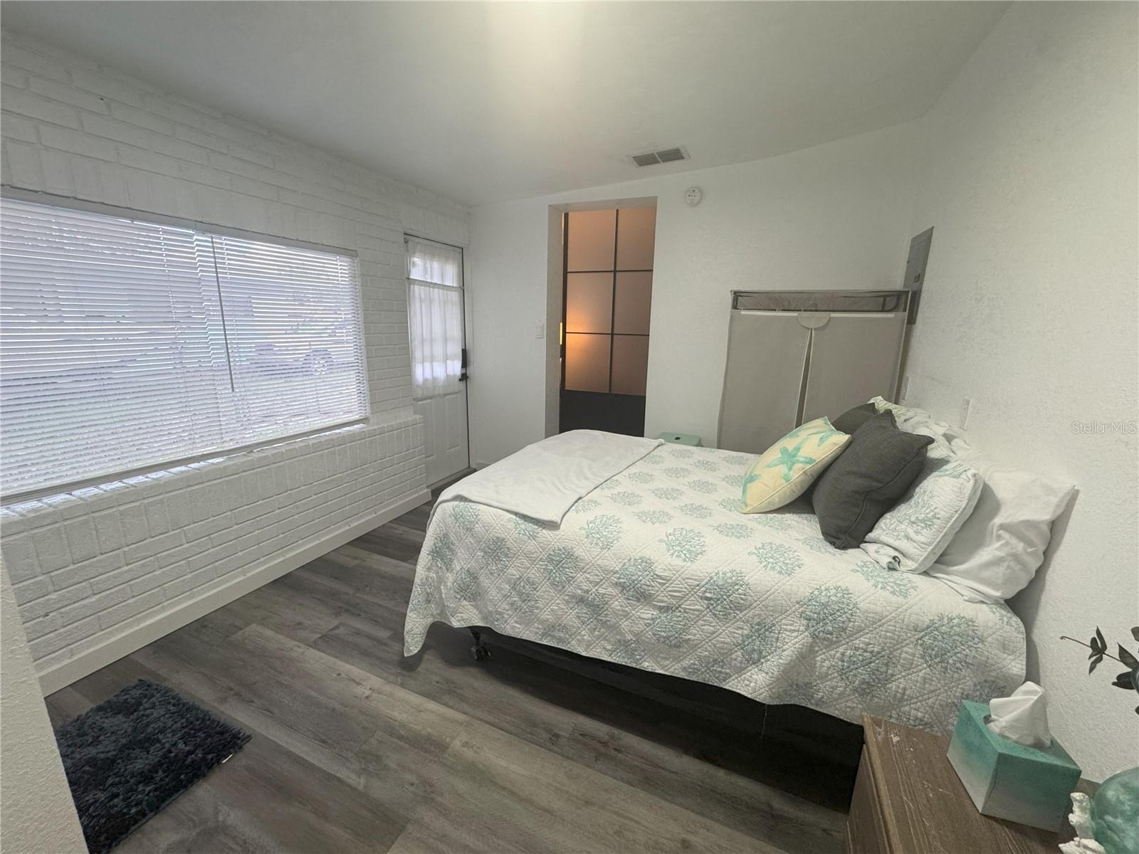 SUNSHINE ACRES - Residential