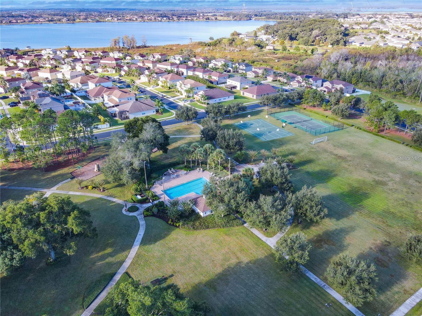 BLACK LAKE PARK PH 01 - Residential Lease