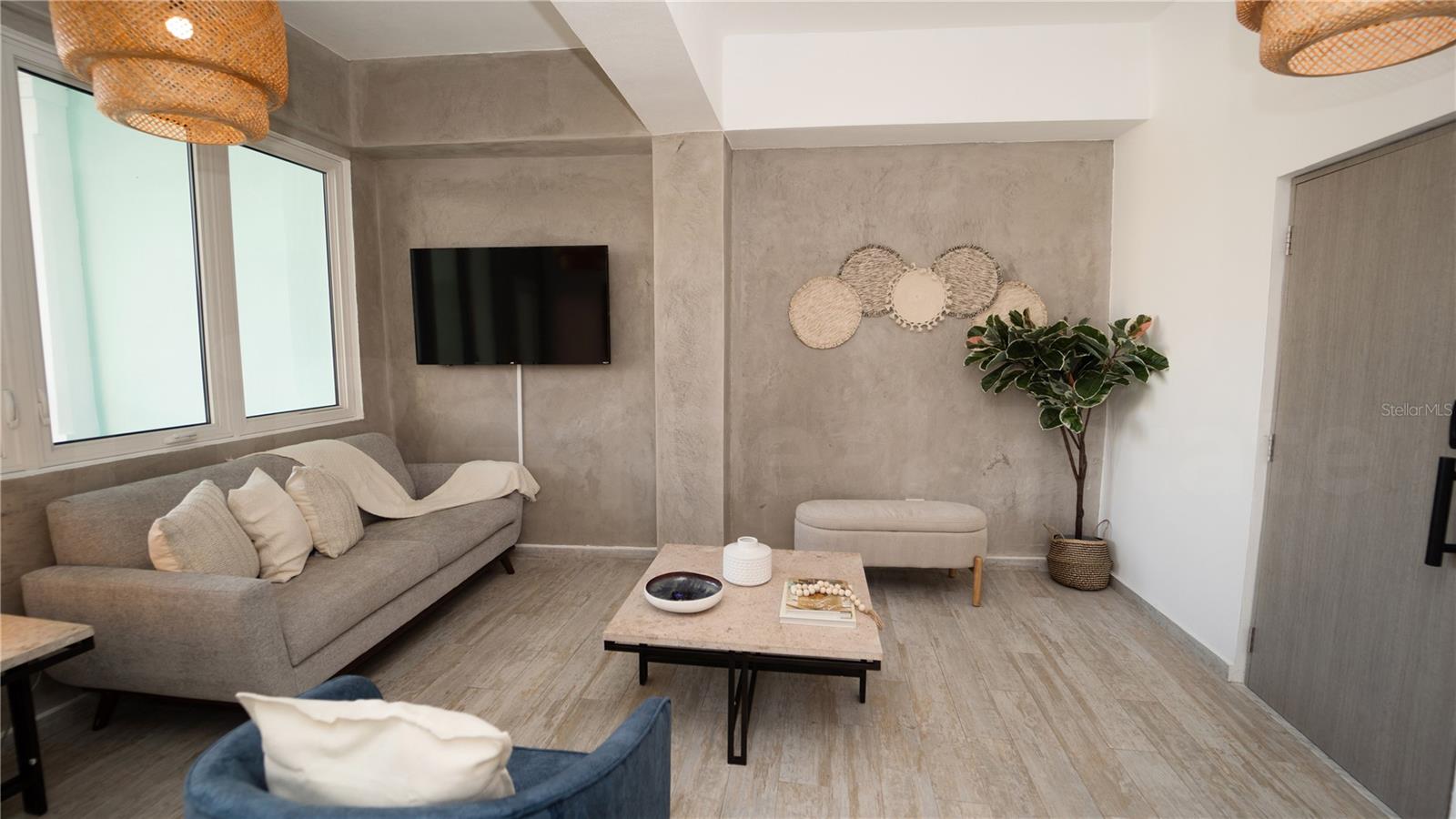 MIRAMAR - Residential