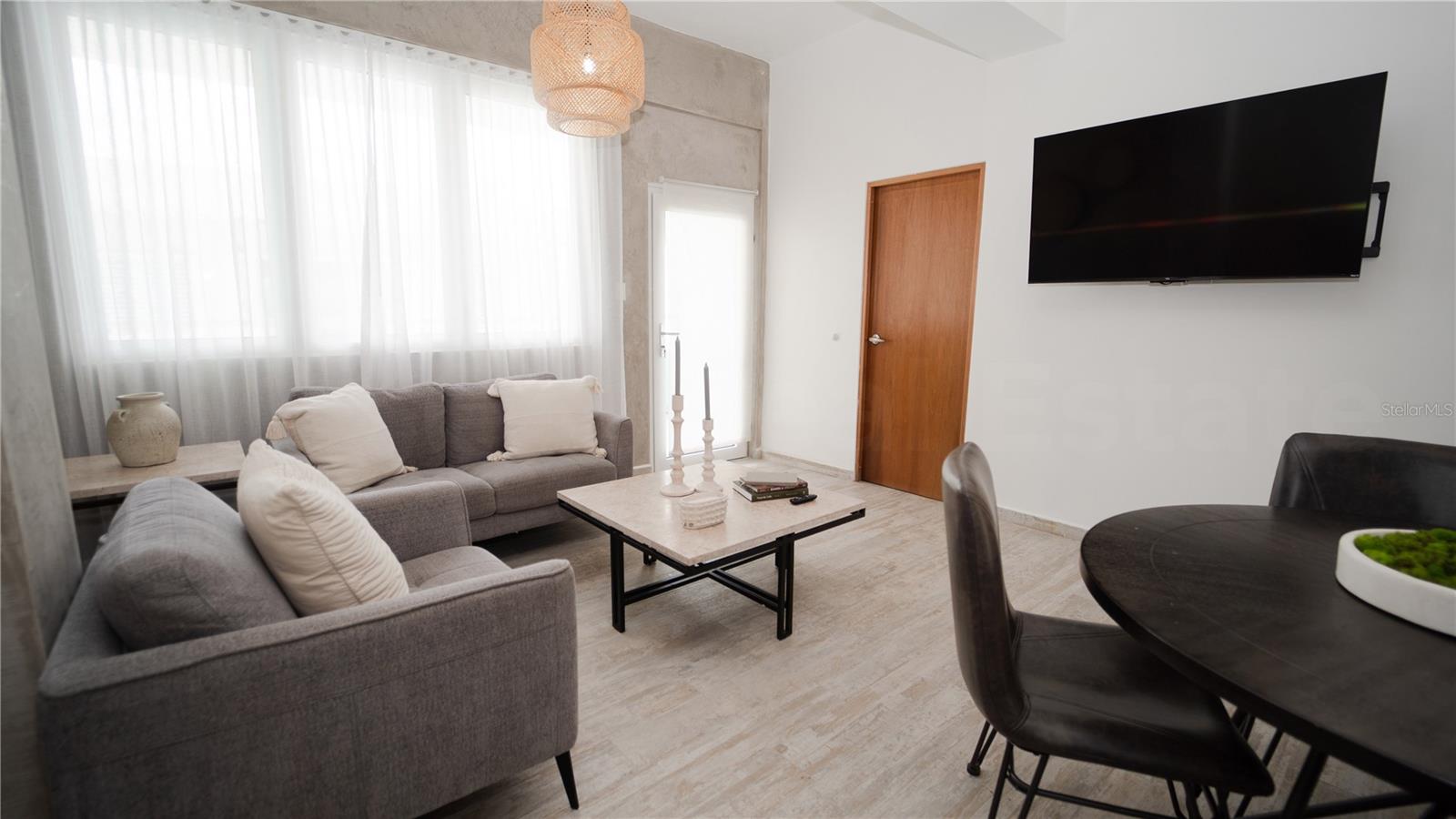 MIRAMAR - Residential