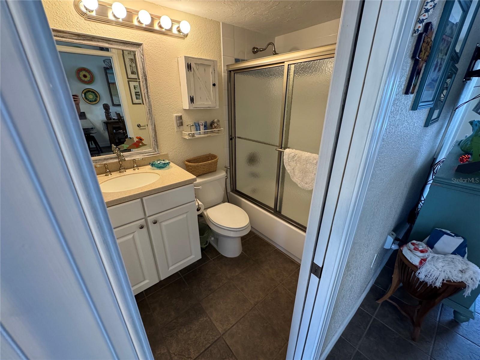 GULF N BAY - Residential Lease