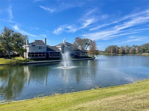 A home in LAKELAND