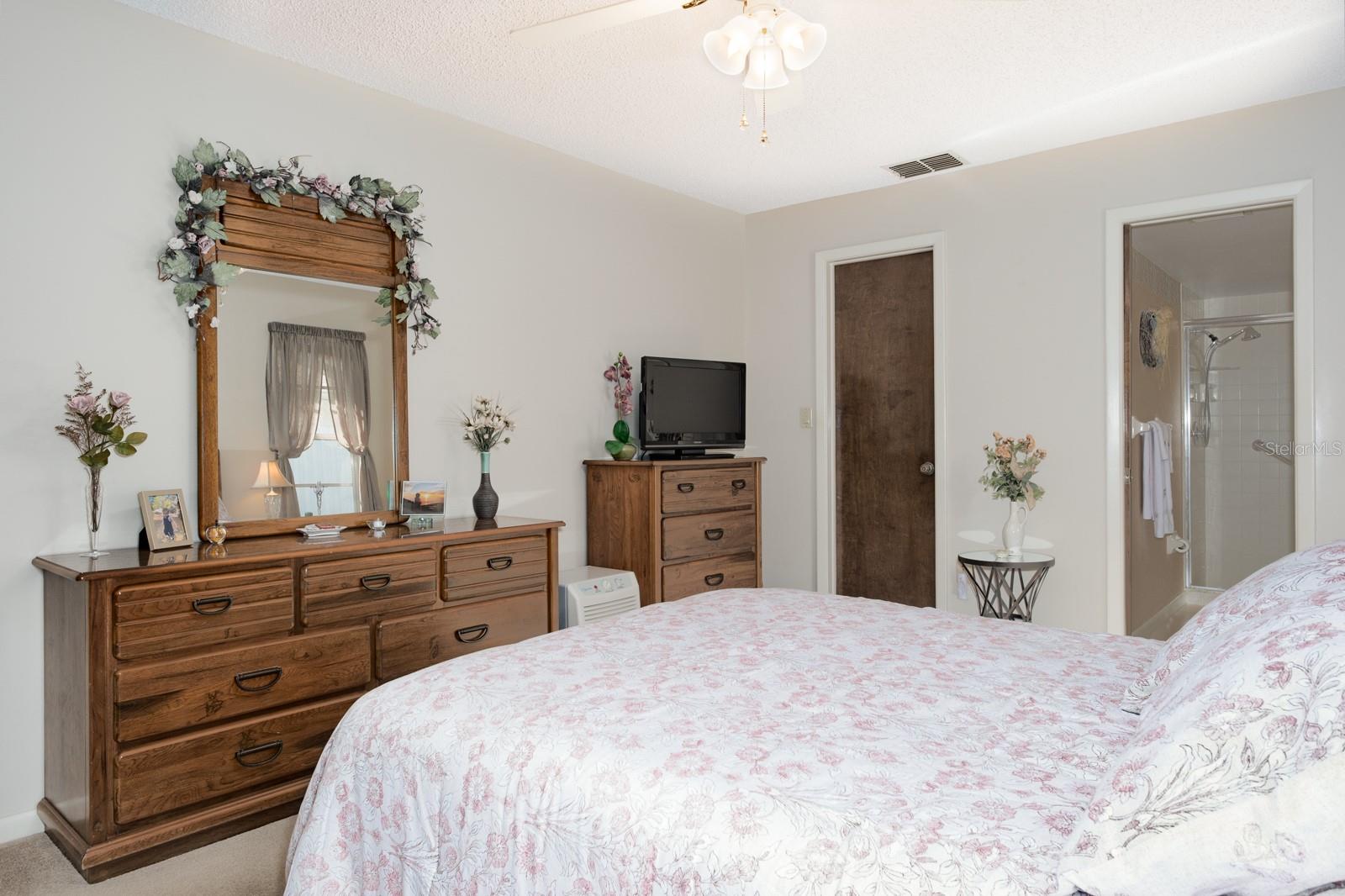 LAKE ST GEORGE-UNIT II - Residential