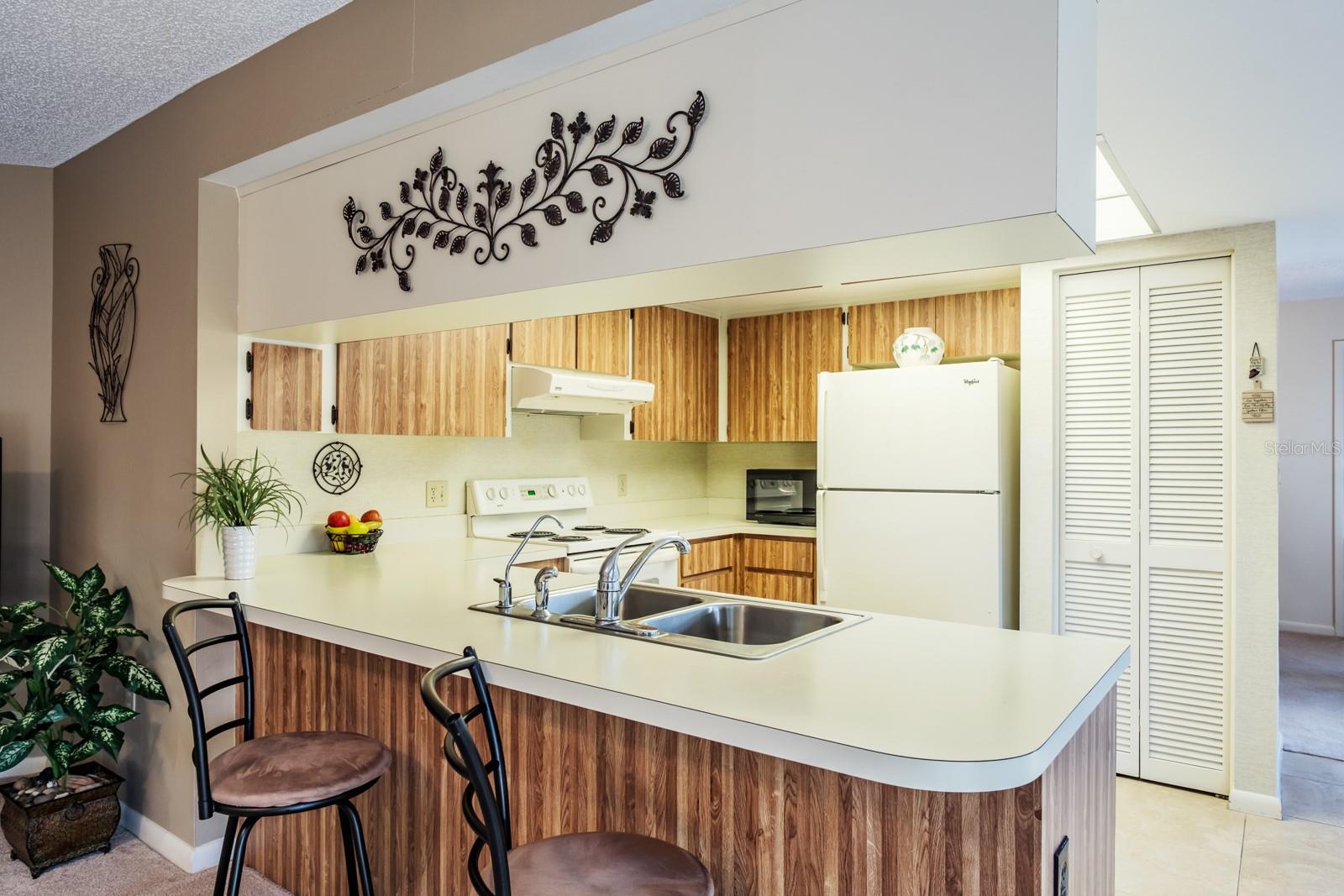 LAKE ST GEORGE-UNIT II - Residential