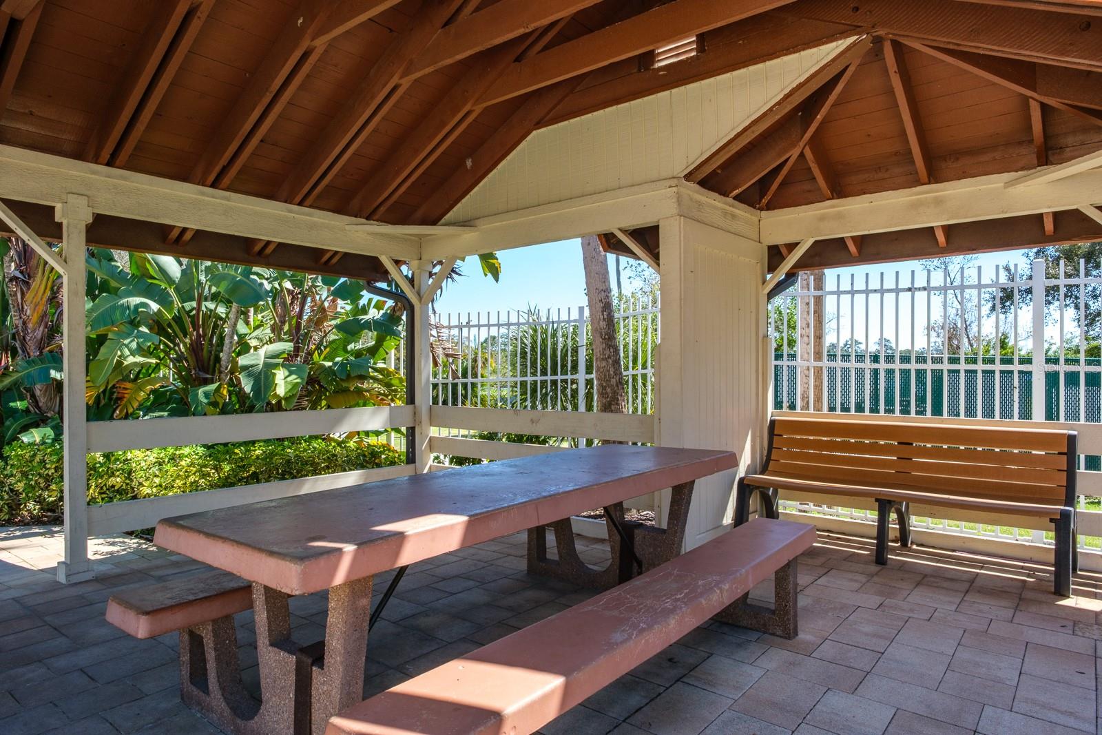 LAKE ST GEORGE-UNIT II - Residential