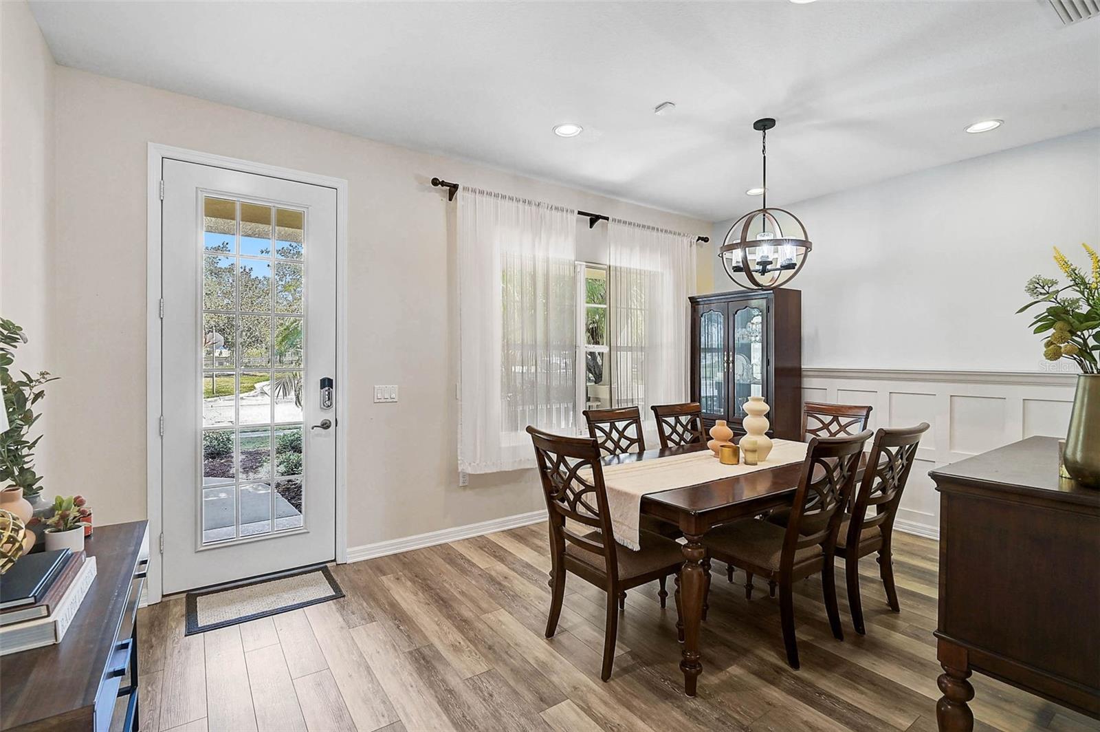 12149 FOREST PARK CIRCLE