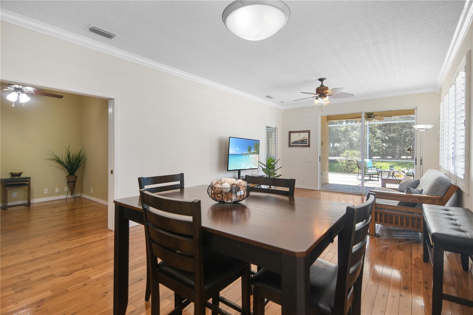 ROSEDALE 8 WESTBURY LAKES - Residential