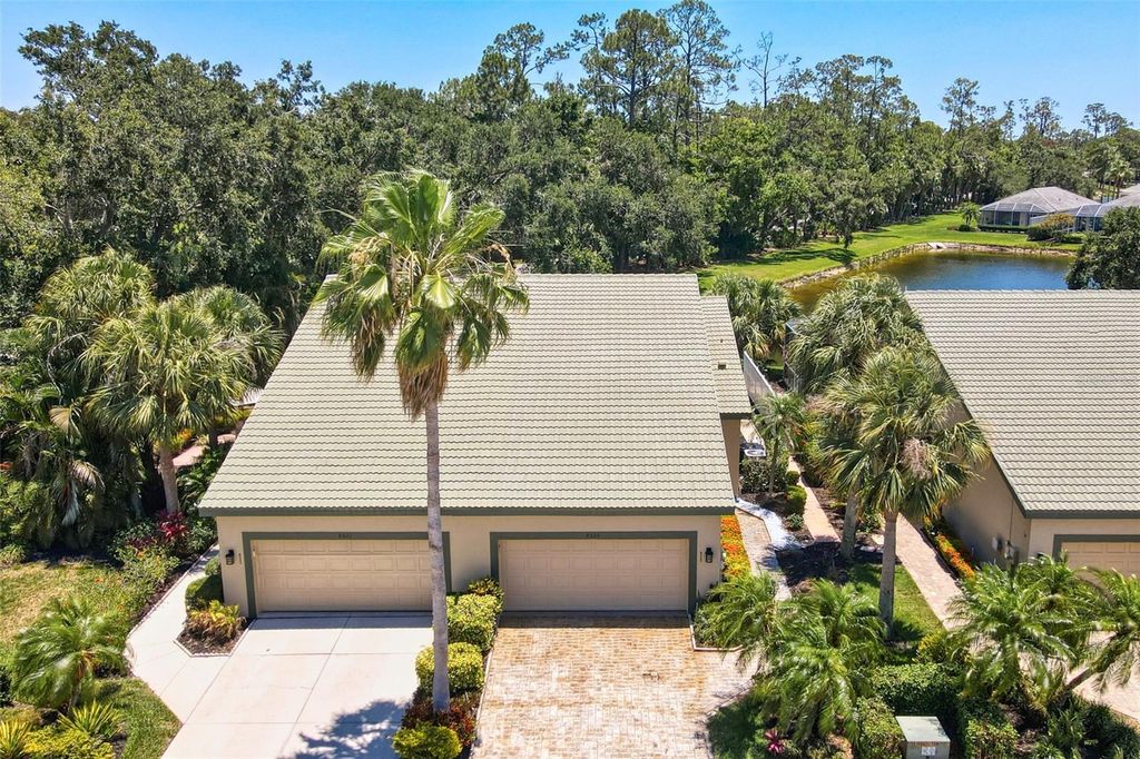 Photo of 8525 54th Avenue Circle E, Bradenton, FL 34211 (MLS # A4653125)