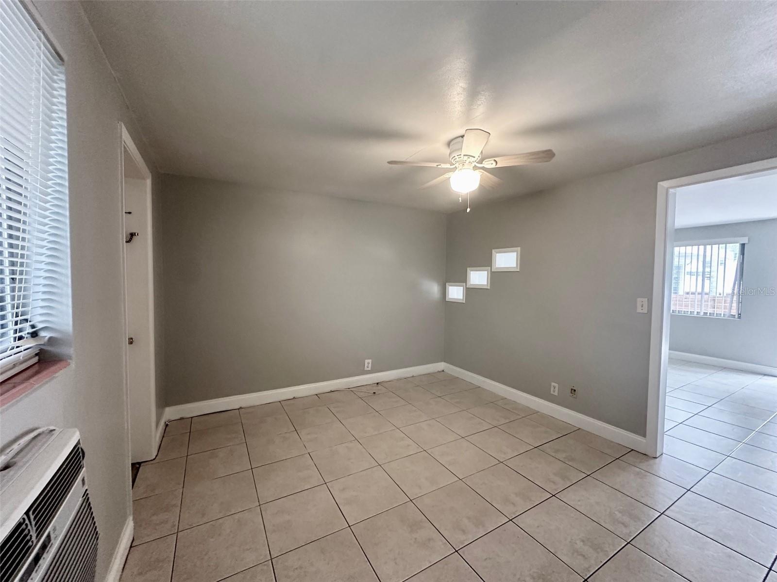 LAJOLLA - Residential Lease