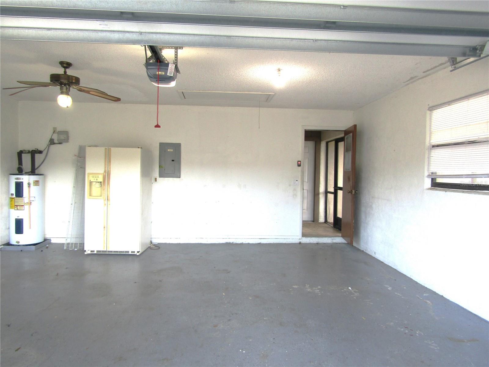 VILLAGE OAKS SEC B - Residential