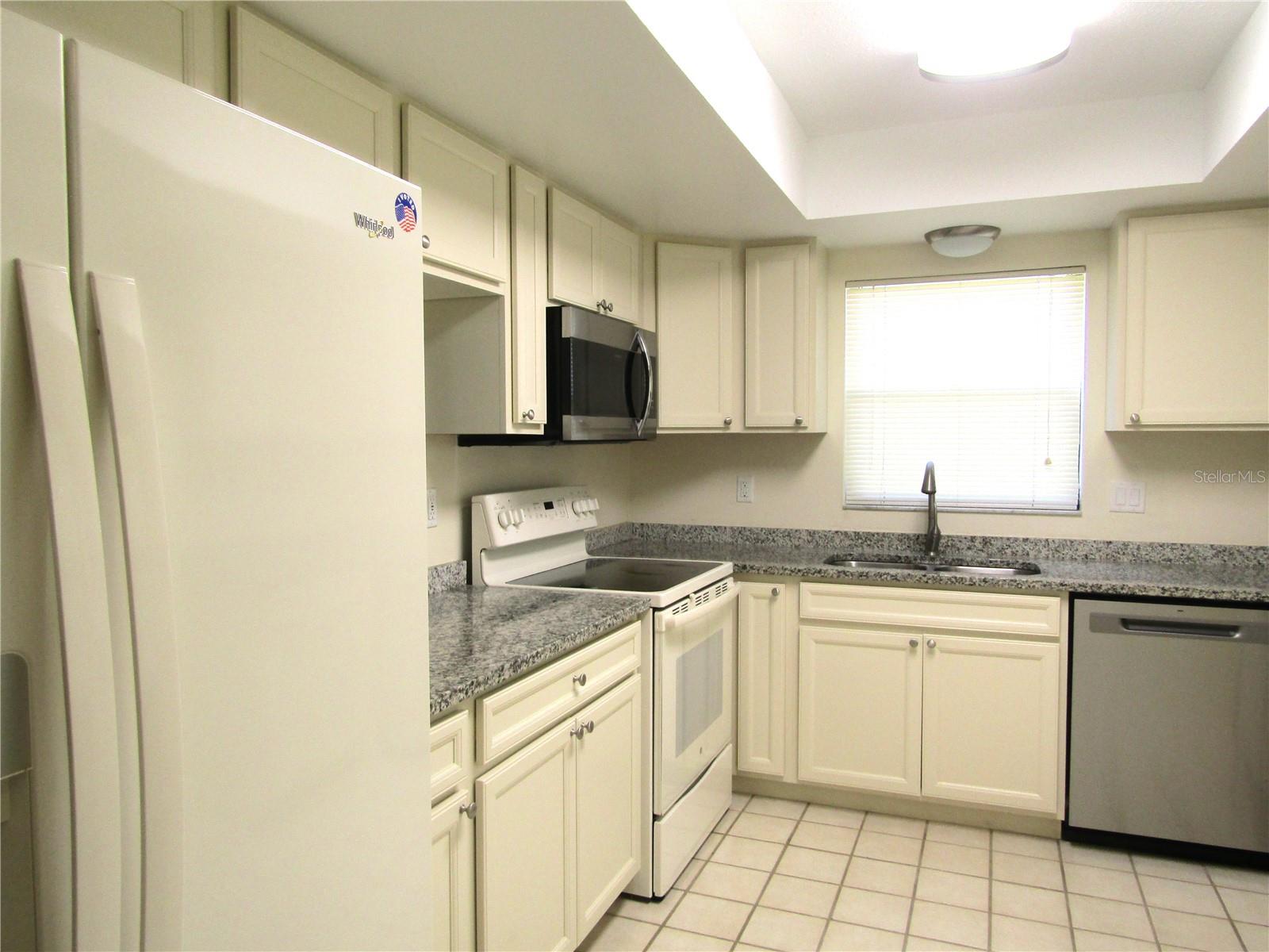 VILLAGE OAKS SEC B - Residential