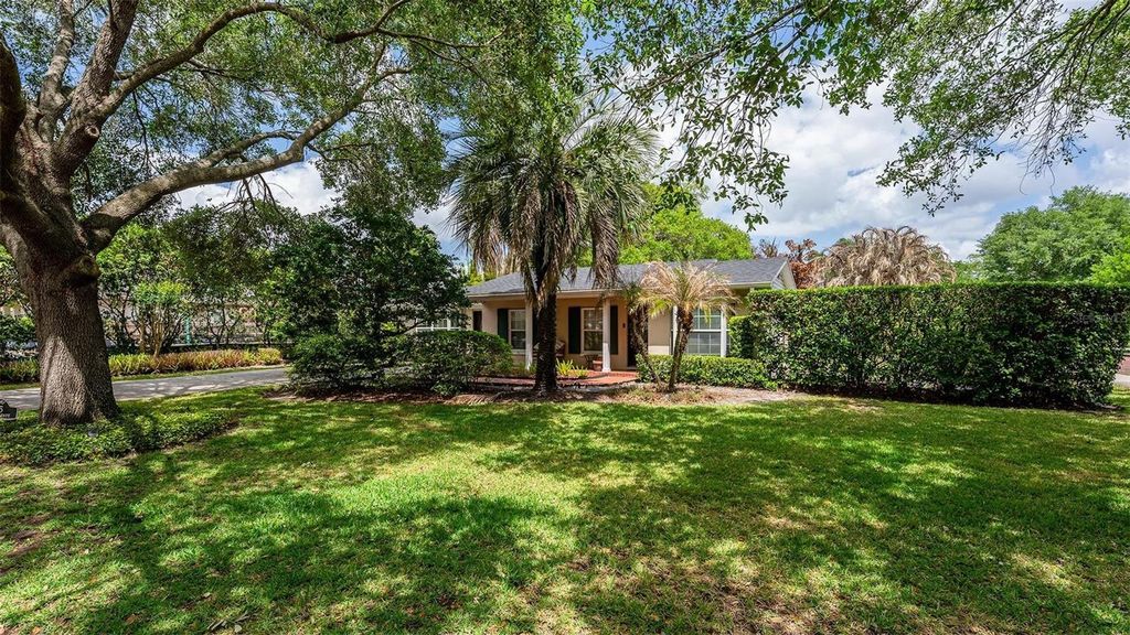 Photo of 1785 Walnut Avenue, Winter Park, FL 32789 (MLS # O6399577)