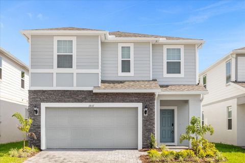 Photo of 3937 Lana Avenue, Davenport, FL 33897 (MLS # O6346203) Photo of 3937 Lana Avenue, Davenport, FL 33897 (MLS # O6346203)