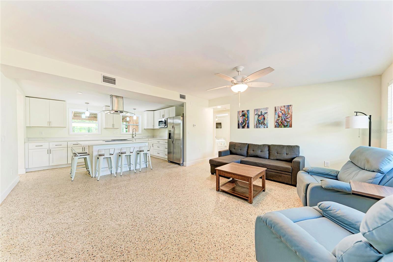 503 BAYVIEW DRIVE