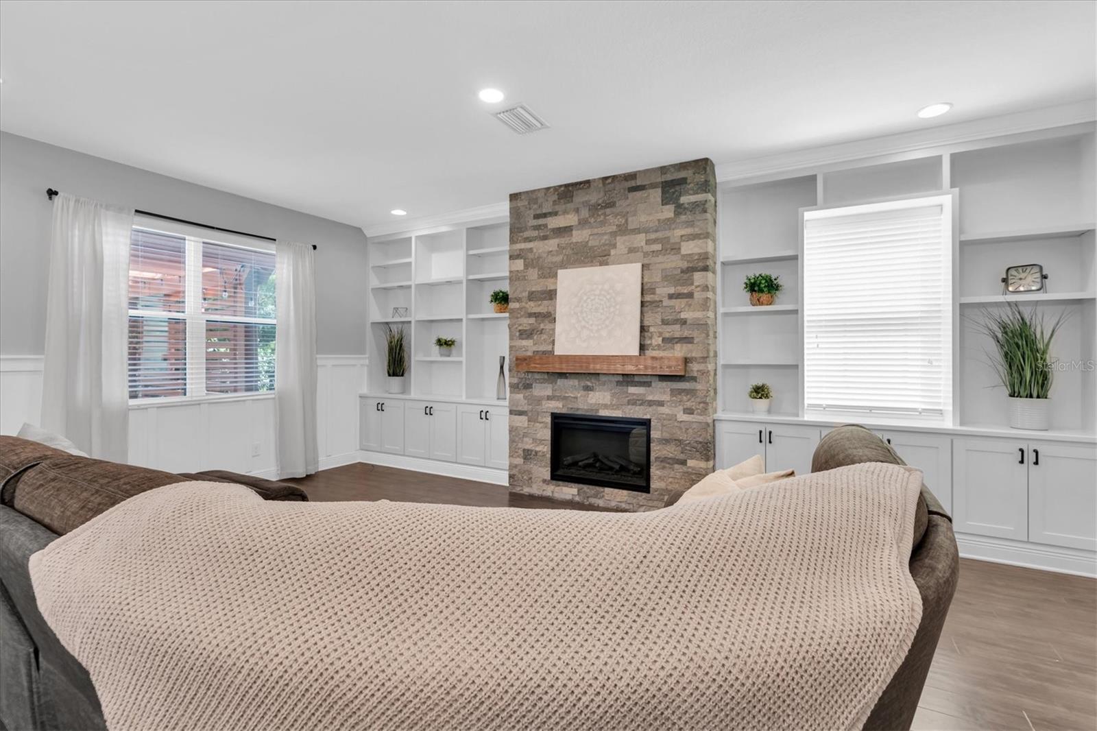 STARKEY RANCH VILLAGE 1 PH 2A - Residential