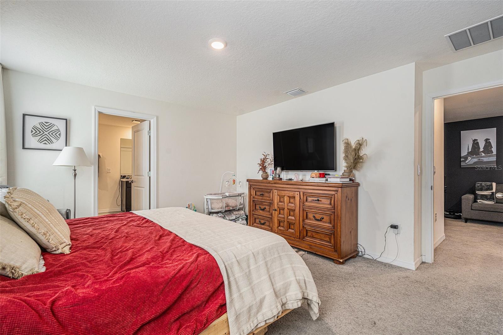 SUWANNEE LAKESIDE - Residential