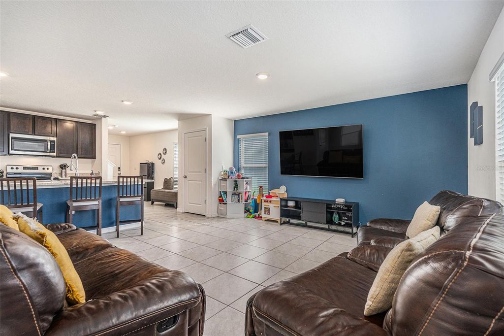 Photo of 13721 Thimbleberry Drive, Dade City, FL 33525 (MLS # TB8444057)