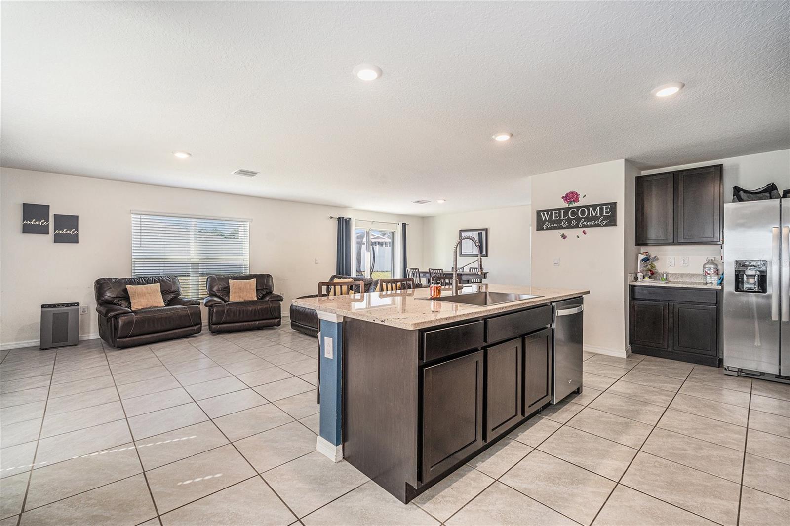 SUWANNEE LAKESIDE - Residential