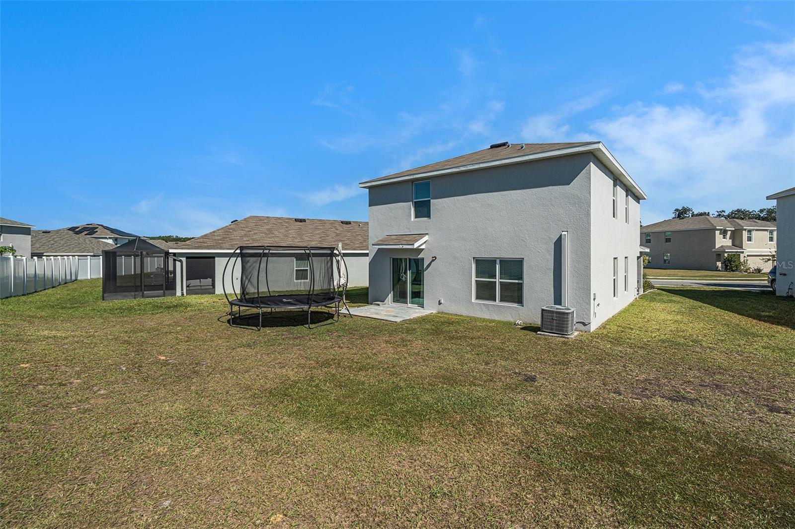 SUWANNEE LAKESIDE - Residential