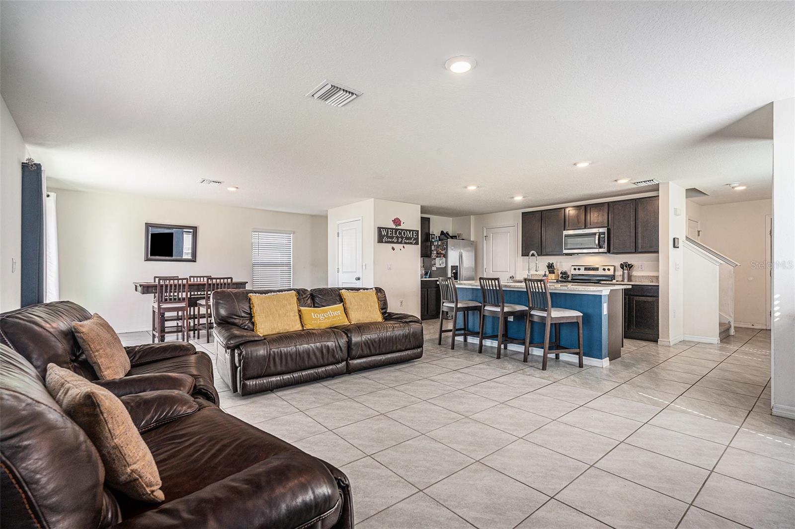 SUWANNEE LAKESIDE - Residential