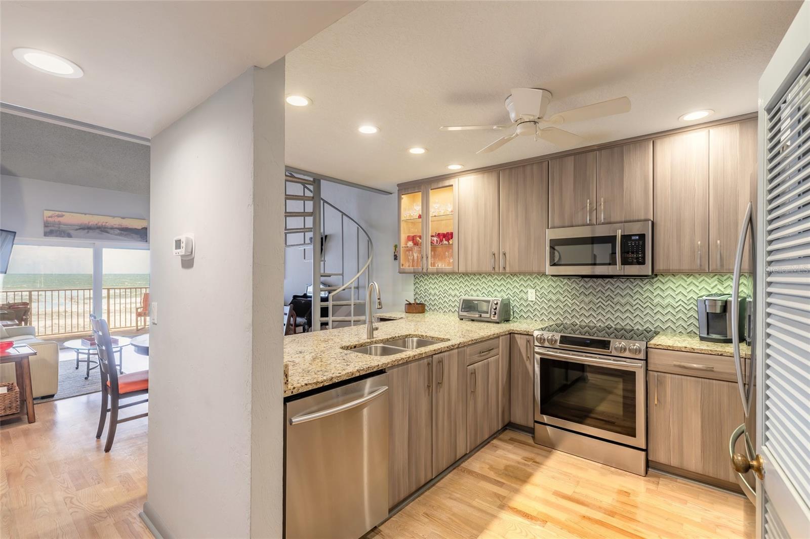 4801 SAXON DRIVE A-303